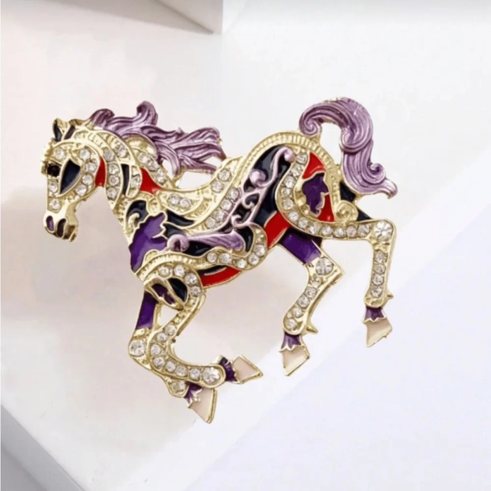 Sparkling Horse Brooch with Purple Accents - Picture 6 of 6